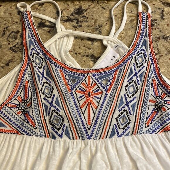 LUQ Halter Embroidered Too  - Picture 2 of 3